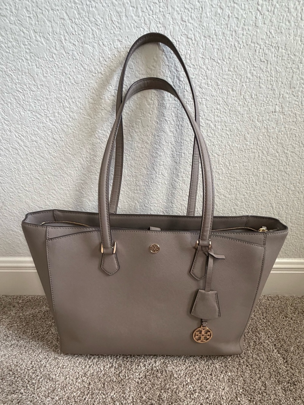 Tory Burch Robinson Large Leather Tote - Grey Heron